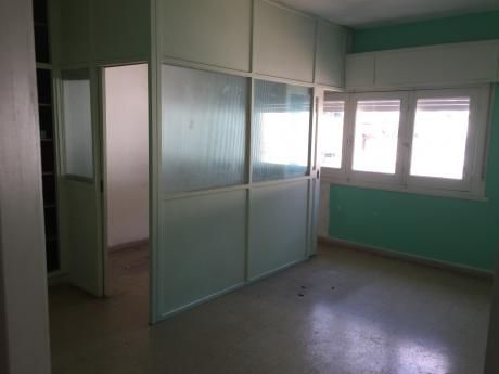 Venta Casa De Altos Prox Avda. Italia Y Comercio