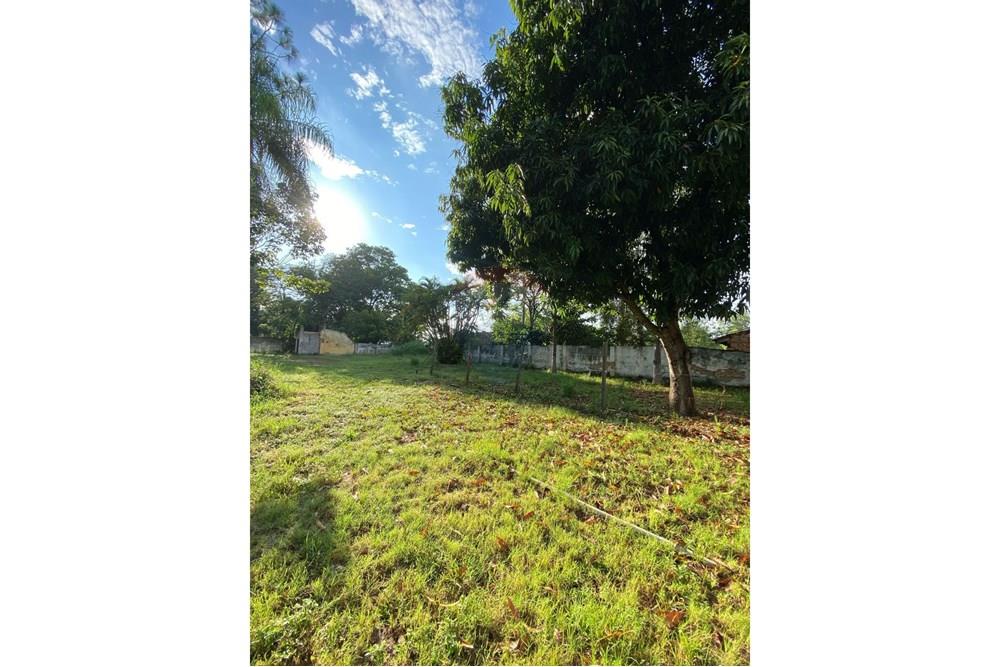 "Terreno en San Bernardino: 450 m² de Oportunidad" — foto 2