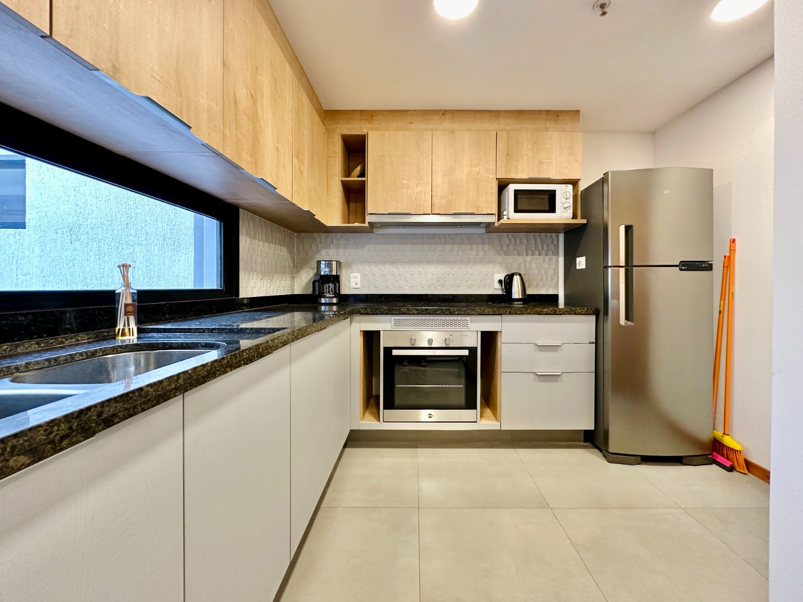Alquilo Dpto Amoblado De 2 Habit En Suite. Zona Del Sol — foto 3