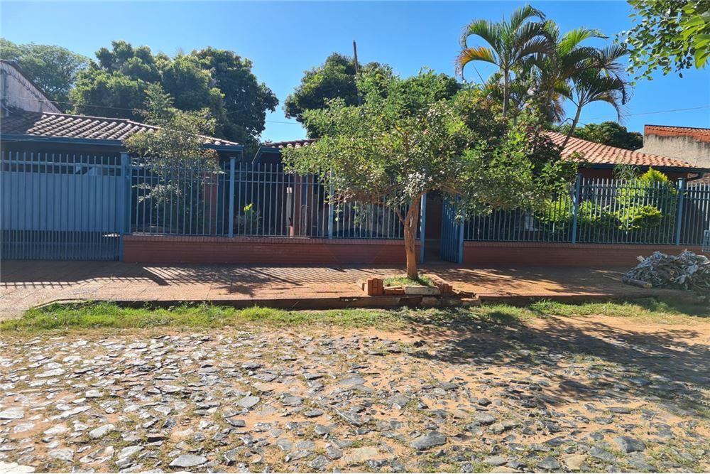 Vendo terreno a pasos de Casa Rica Los Laureles — foto 2
