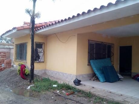 Casa Independiente En Alquiler