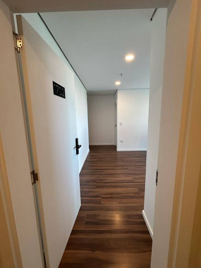 En Venta  Departamento de 2 Dormitorios en Home Palace Tower — foto 3