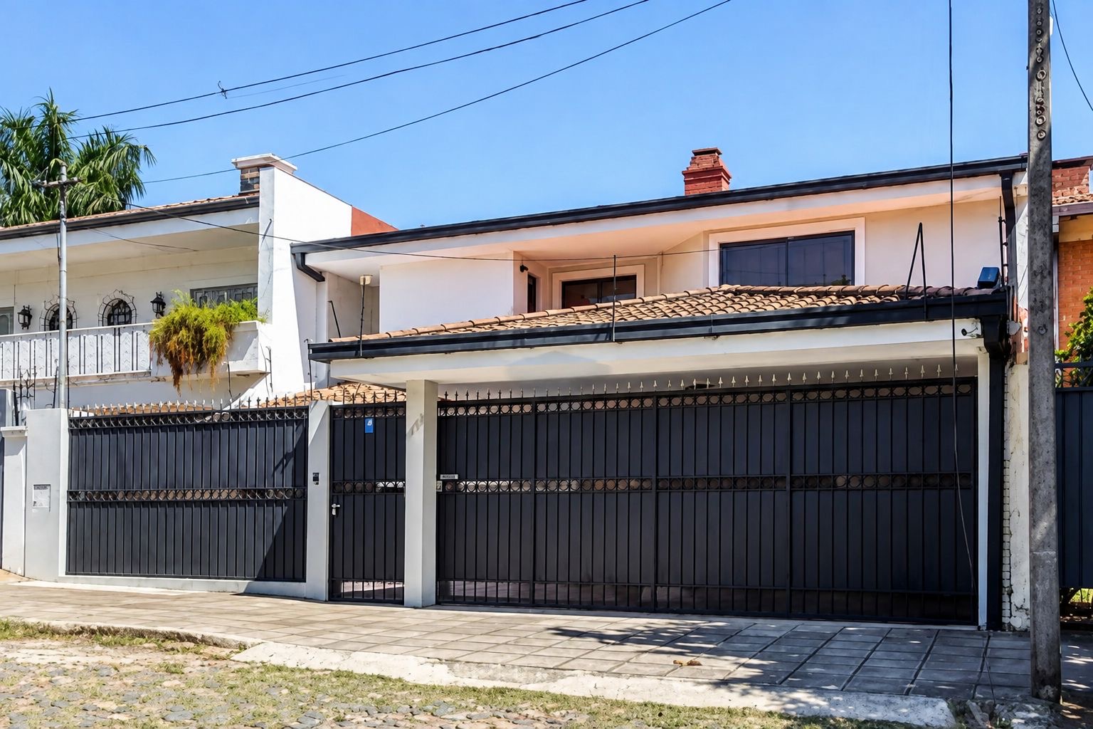 ALQUILER – HERMOSA RESIDENCIA LAS LOMAS ASUNCION — foto 2