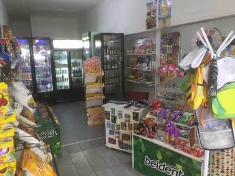 Venta Llaves Del Comercio, Local Alquilado
