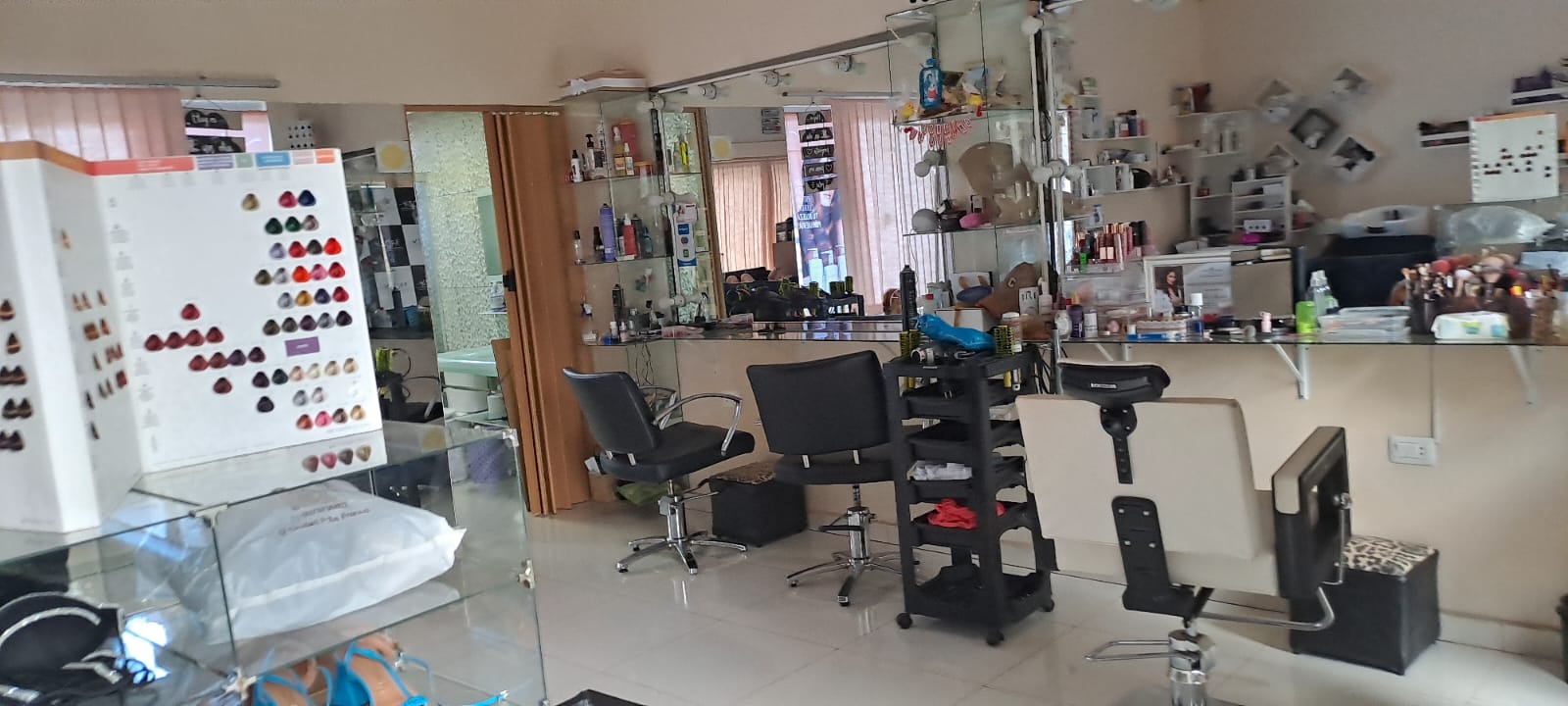 Vendo casa con salones comerciales en Pte. Franco — foto 3