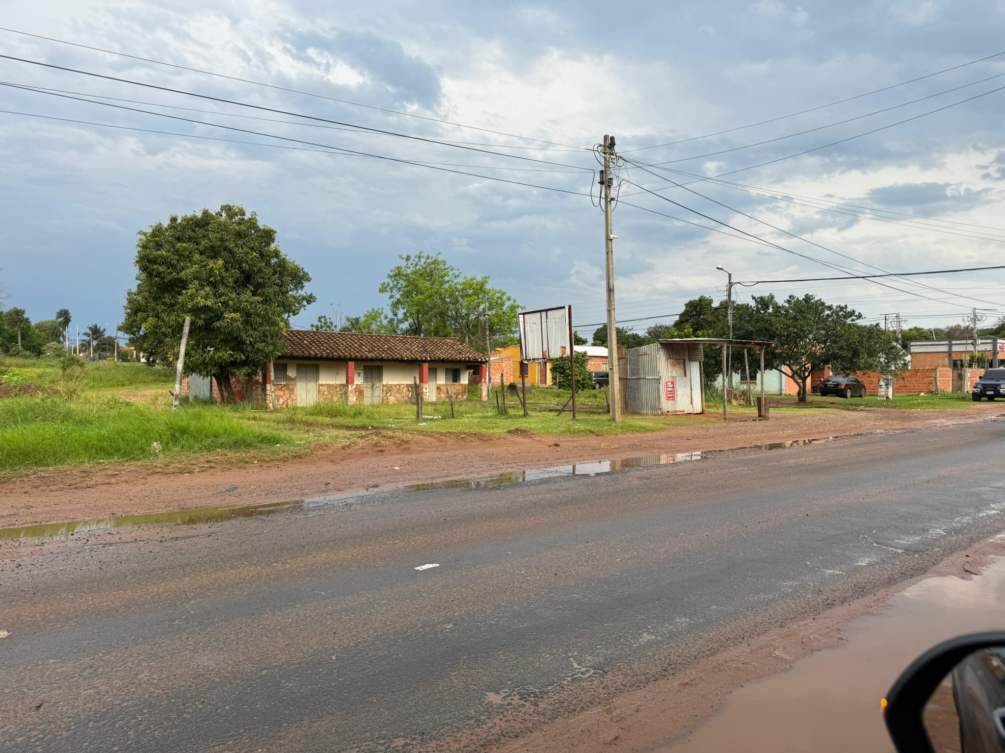 Terreno Comercial En Esquina Luque - Mora Cue — foto 3
