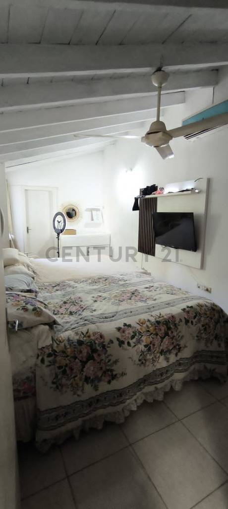 VENDO AMPLIA PROPIEDAD EN BARRIO JARA — foto 2