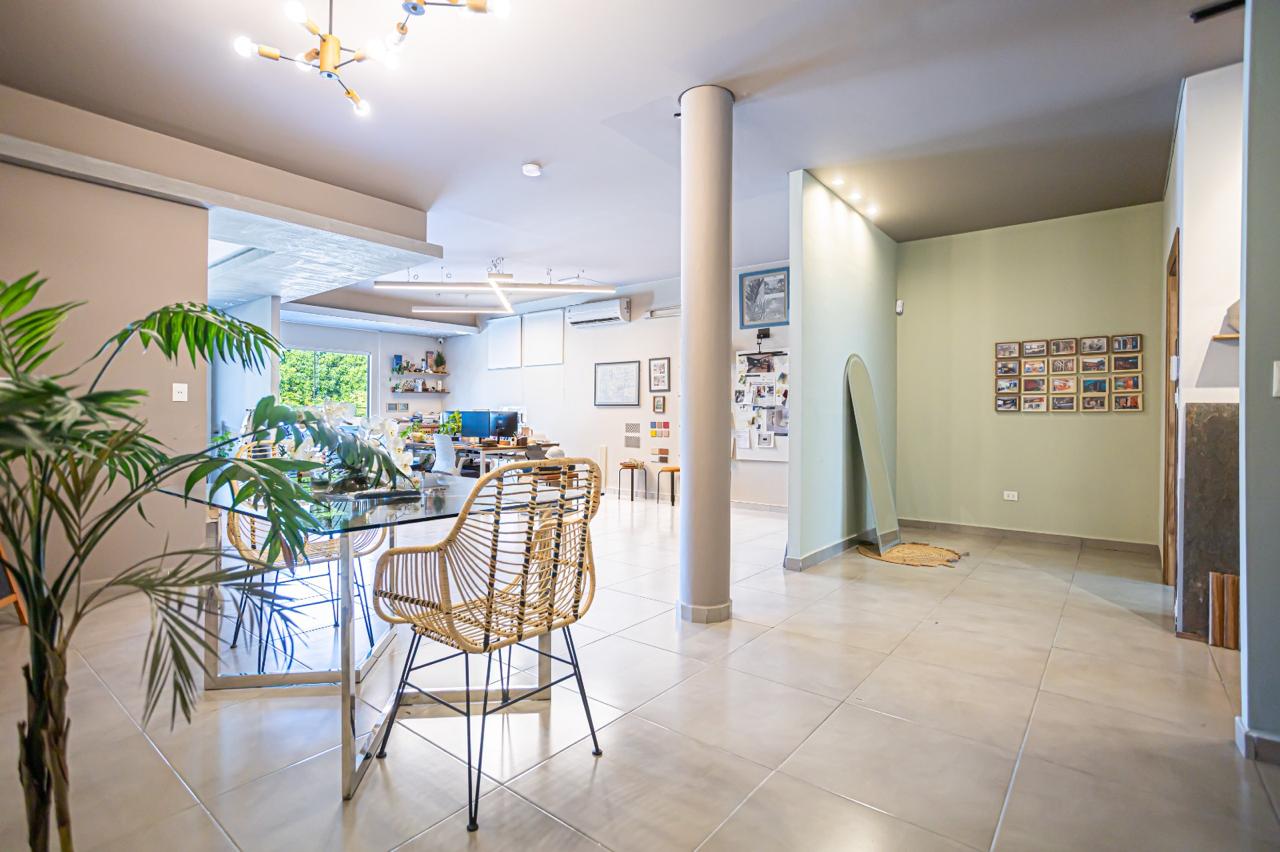 EN VENTA PROPIEDAD COMERCIAL RESIDENCIAL SOBRE SANTISIMA TRINIDAD — foto 2