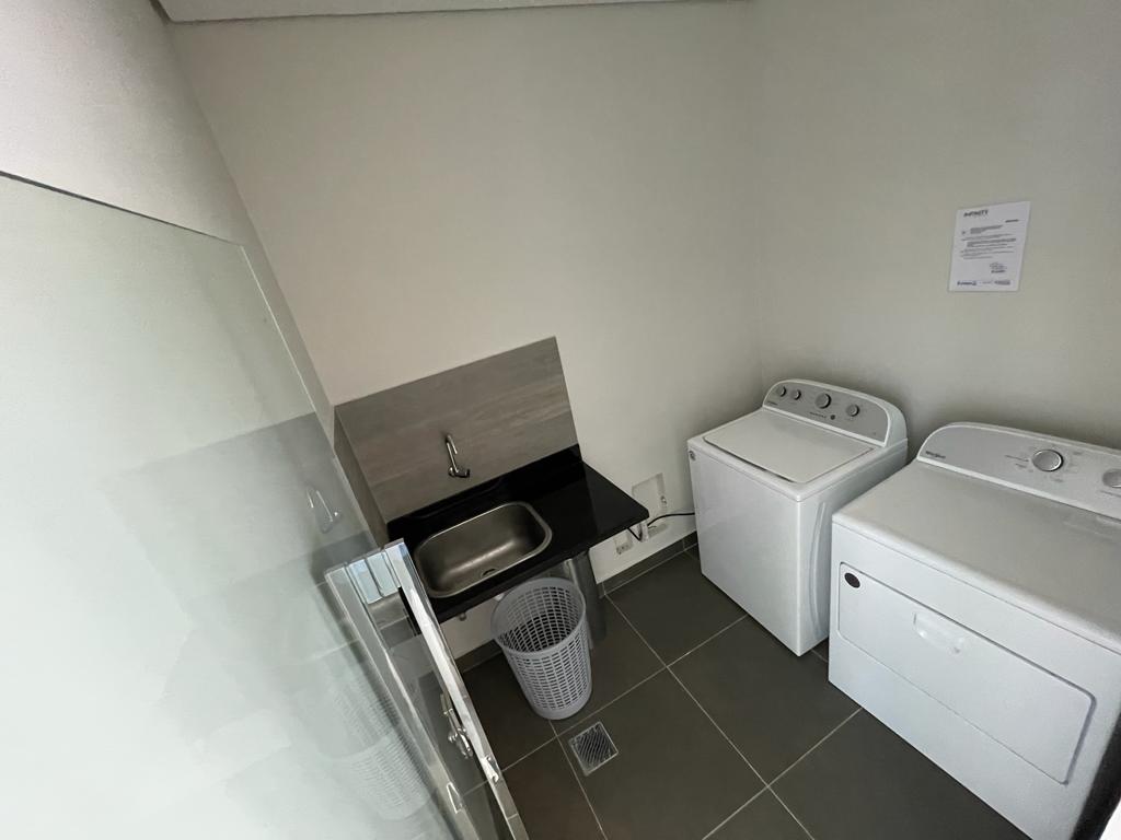 ALQUILO HERMOSO DEPARTAMENTO DE DOS DORMITORIOS — foto 2