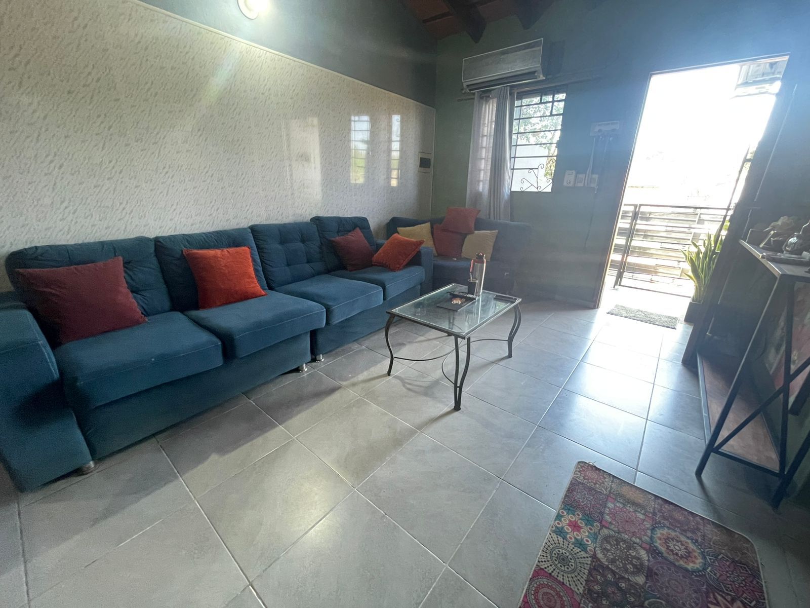 Se Vende Chalet de 3 dormitorios por 320 millones en Ñemby! — foto 2