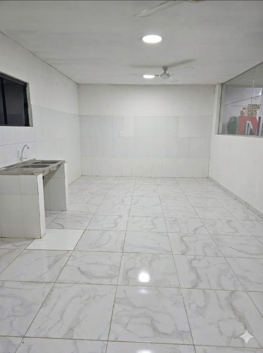 ALQUILO LOCAL COMERCIAL EN SAN ANTONIO — foto 2