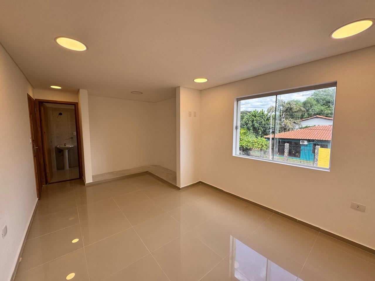 DUPLEX EN ALQUILER EN SAN LORENZO — foto 3