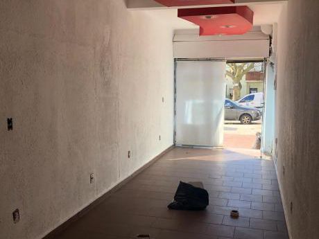 Local Al Frente 30m2