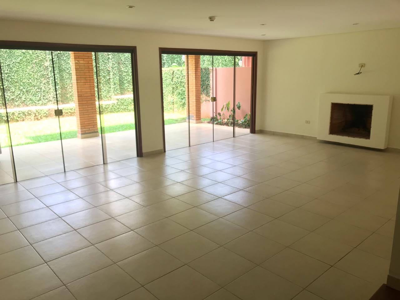 Casa en alquiler en Mariscal Estigarribia