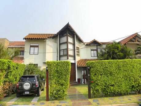 Casa En Venta - Cond. Los Jardines-el Remanso II