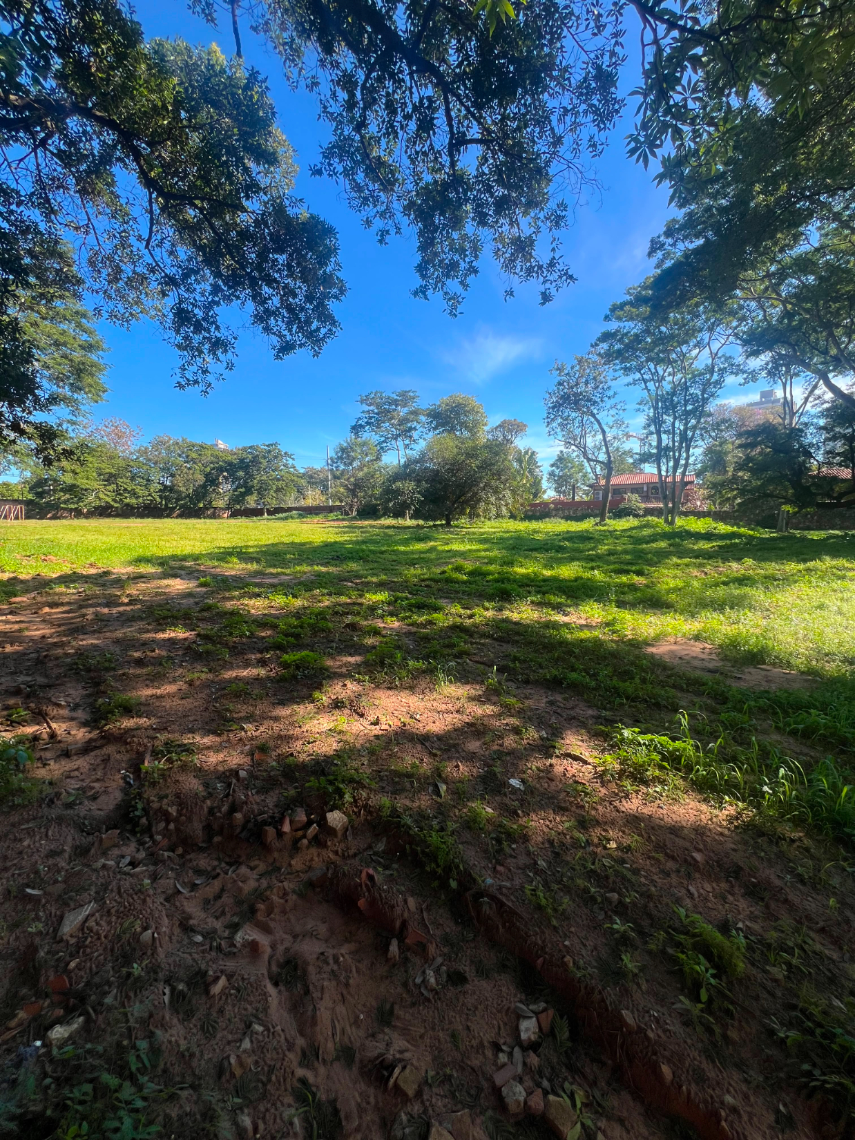 ALQUILO TERRENO SOBRE 1ER PRESIDENTE- BARRIO MBURUCUYA — foto 2