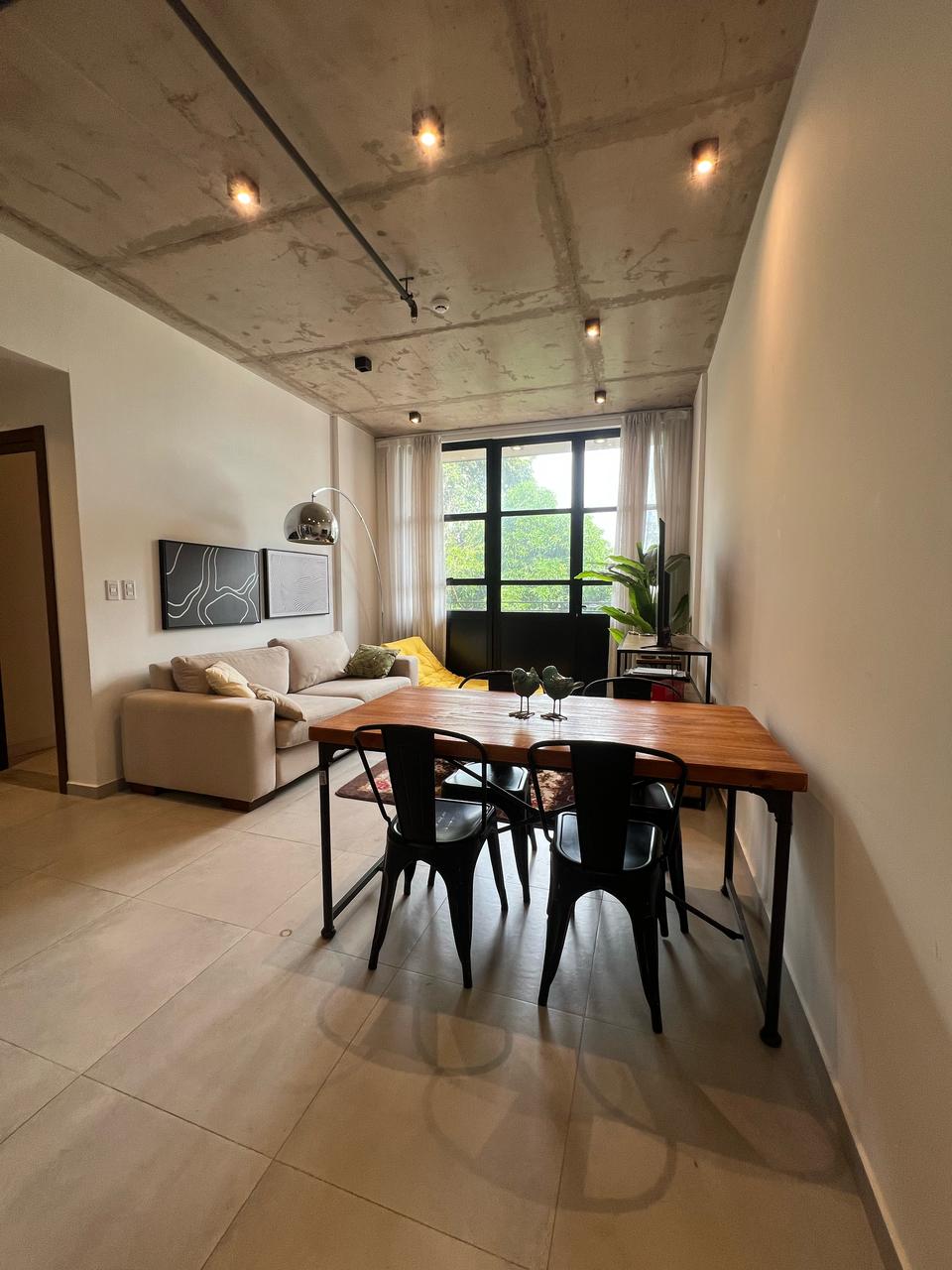 Alquilo Hermoso Dpto de 2 Habit Amoblado en Edificio Boutique — foto 2