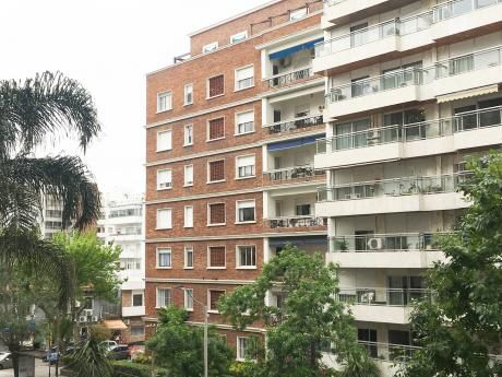 2 Dormitorios Y Servicio Con Gareje B Blanco Y 21 De Setiembre