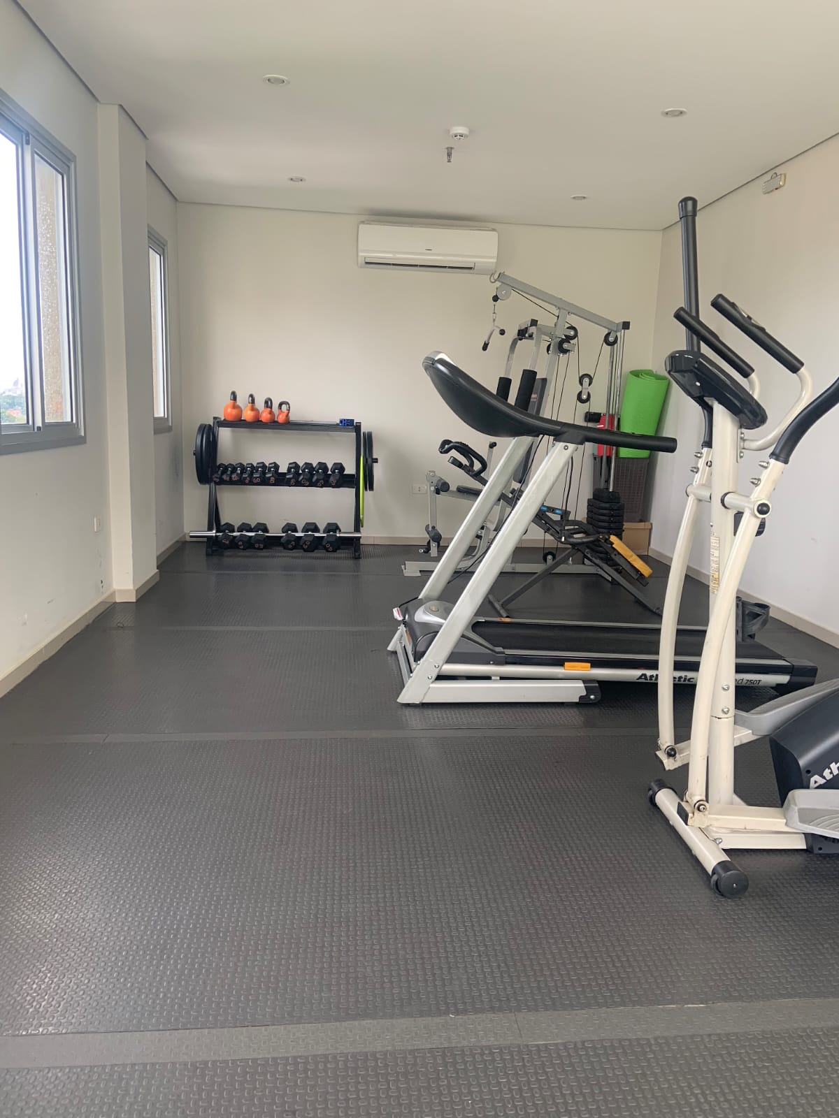 ALQUILO DEPARTAMENTO AMOBLADO DE UN DORMITORIO EN RECOLETA — foto 3