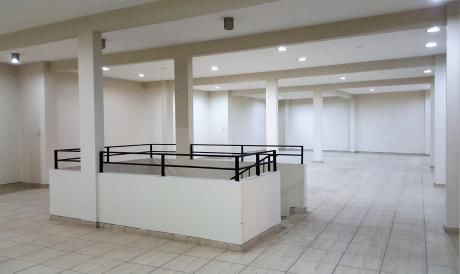 Hermoso Salón En Alquiler $ 600