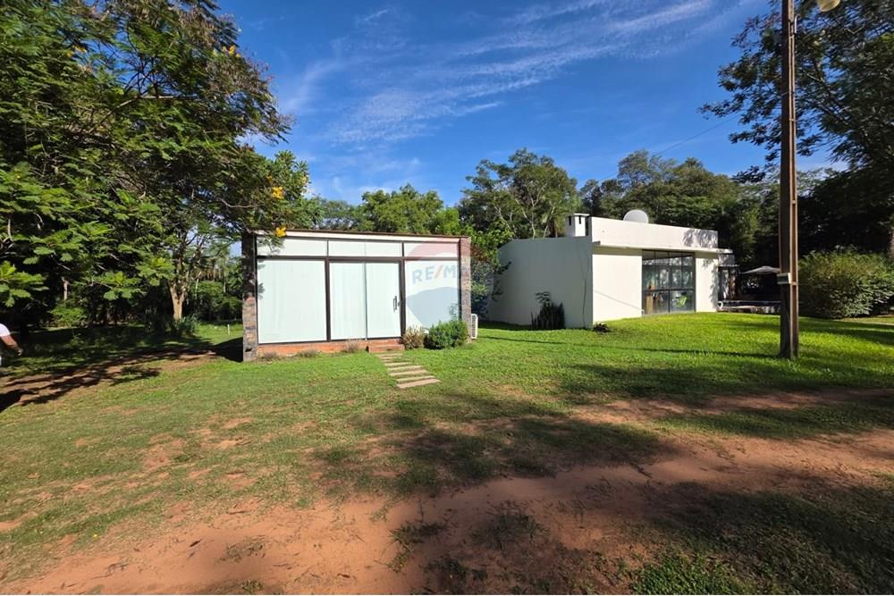 Casa - Venta - San Bernardino, Paraguay — foto 3