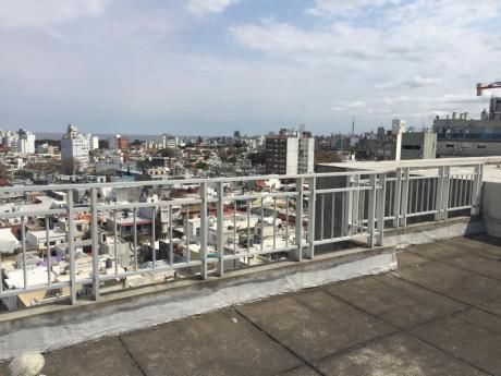 Apartamento, 3 Dormitorios, 1 Baño, Garaje. Pocitos