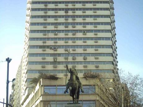 Venta Oficina Torre Del Gaucho Con Renta
