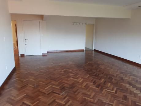 Excelente Apartamento En Villa Biarritz