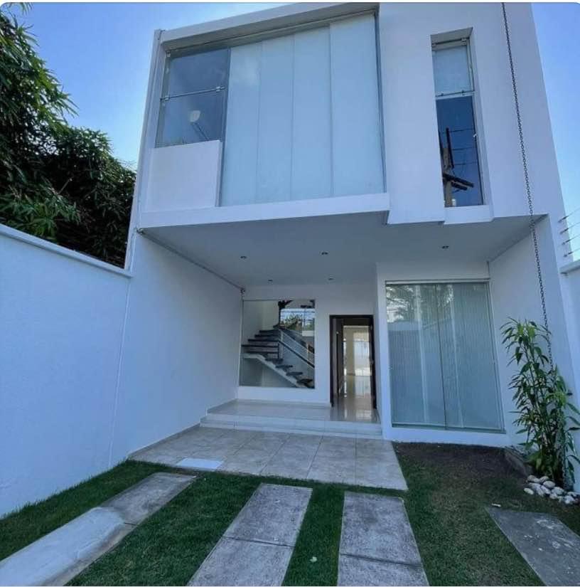 Casa en alquiler en Oeste