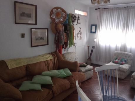 Buen Apartamento De 2 Dormitorios En Punta Gorda