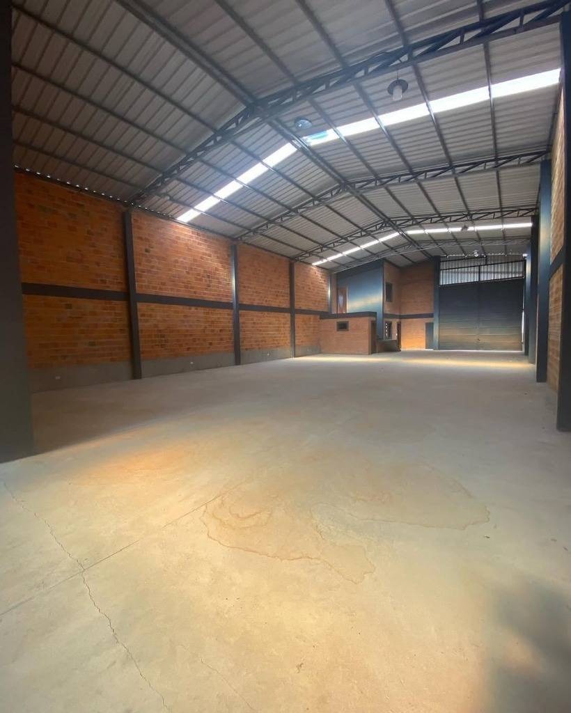 VENDO TRES DEPÓSITOS GALPÓNES EN MARIANO ROQUE ALONSO ZONA PUERTO FENIX — foto 2