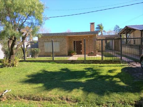 Venta Casa 2 Dormtiorios En Parque Del Plata