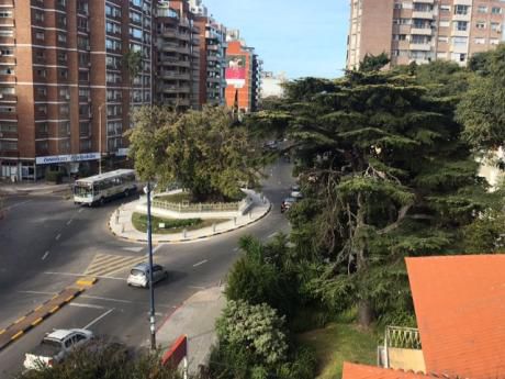 Penthouse Con Terraza De 57 M2
