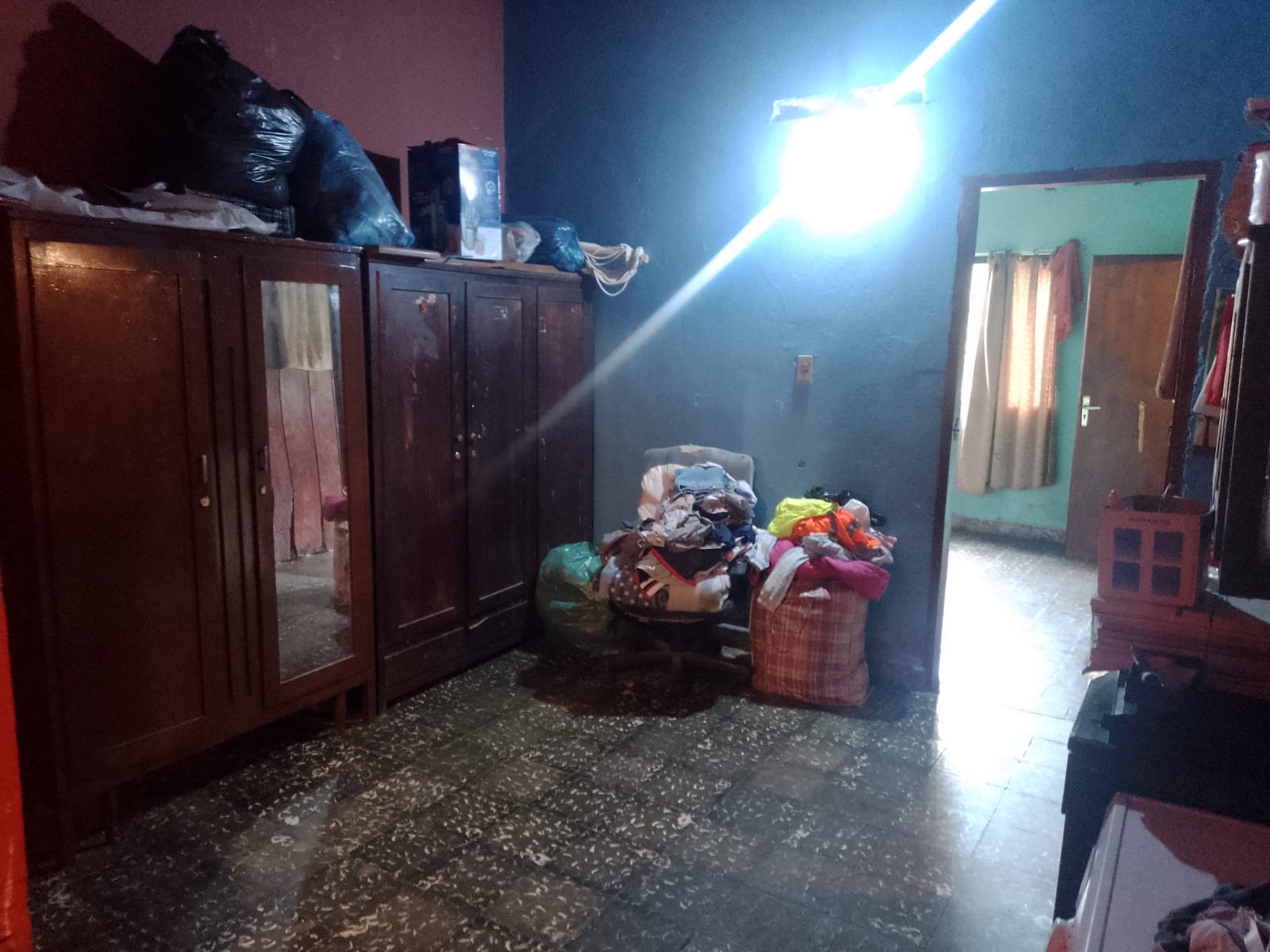 OFERTA ÚNICA DE CASA EN LUQUE, ZONA PODER JUDICIAL — foto 2