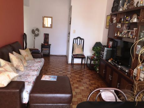 Venta Apto 2 Dorm. La Blanqueada