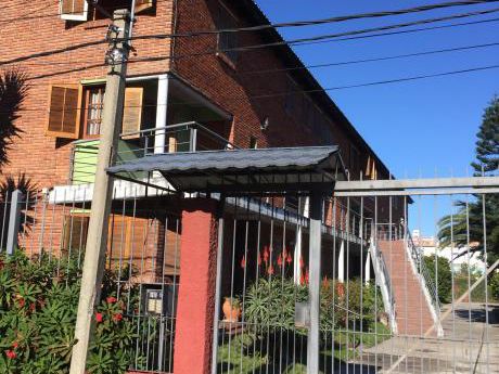 Casa Propiedad Horizontal Impecable En La Blanqueada