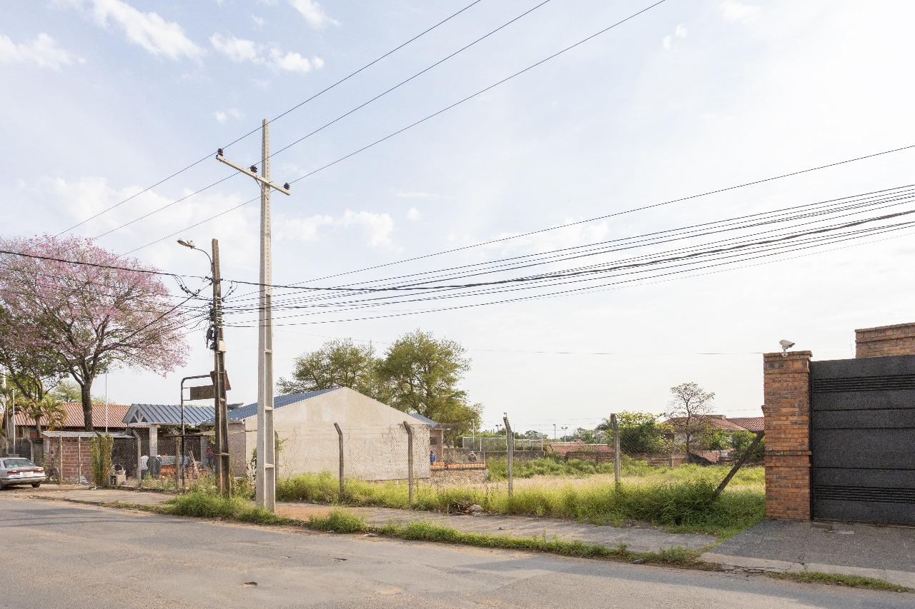 Oportunidad de Inversión, terreno zona UCA, Asunción — foto 2