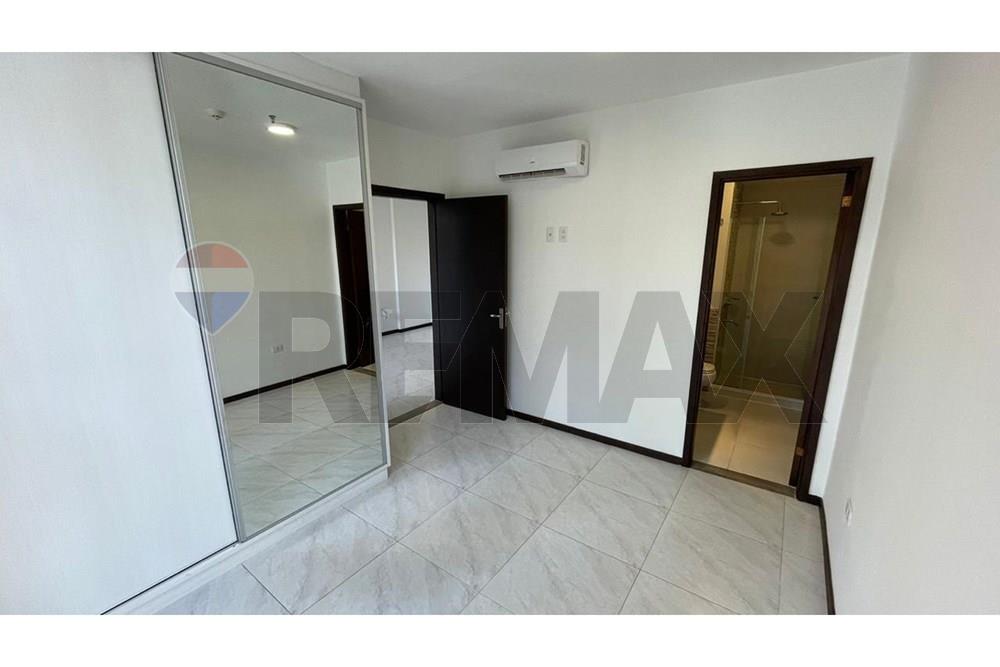 Departamento en alquiler en Los Laureles, Asunción — foto 2