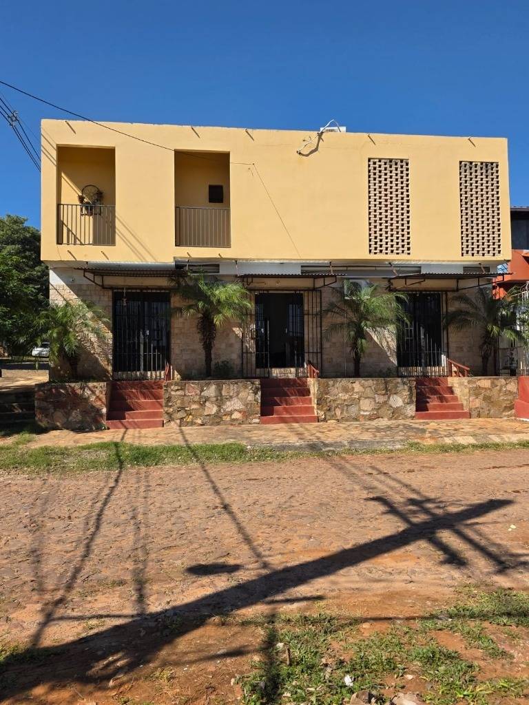 Alquilo salón comercial equipado de 24 m² en San Lorenzo - Valle Industrial — foto 2