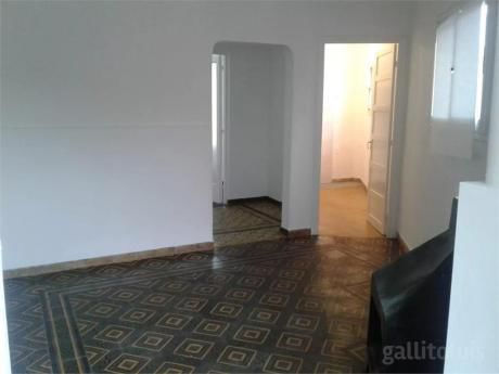 Apartamento Con Estufa A Leña, Unico En Paso Molino!