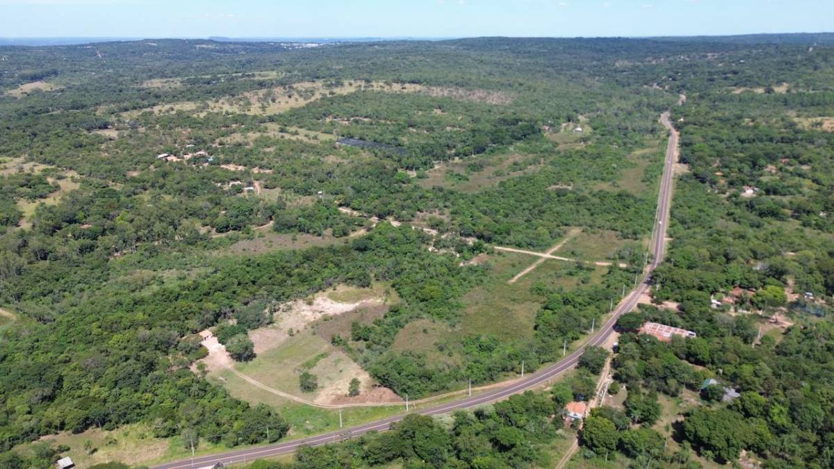 Vendo terreno 2.4 hectáreas con arroyo en Altos Cordillera — foto 2