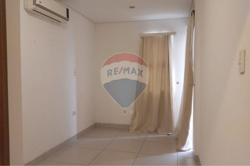 Vendo departamento Ycua Sati — foto 3