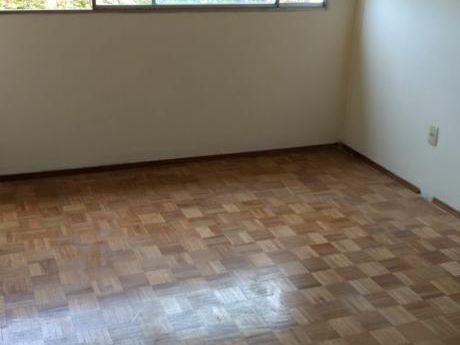Alquiler Apartamento, Dos Dormitorios, Al Frente, En Cordón