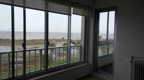 Apartamento Sobre Rambla De Punta Carretas
