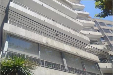 Apartamento En Avenida Brasil Y Libertad