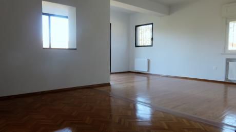 Ideal Oficina O Vivienda A Mts De Arocena
