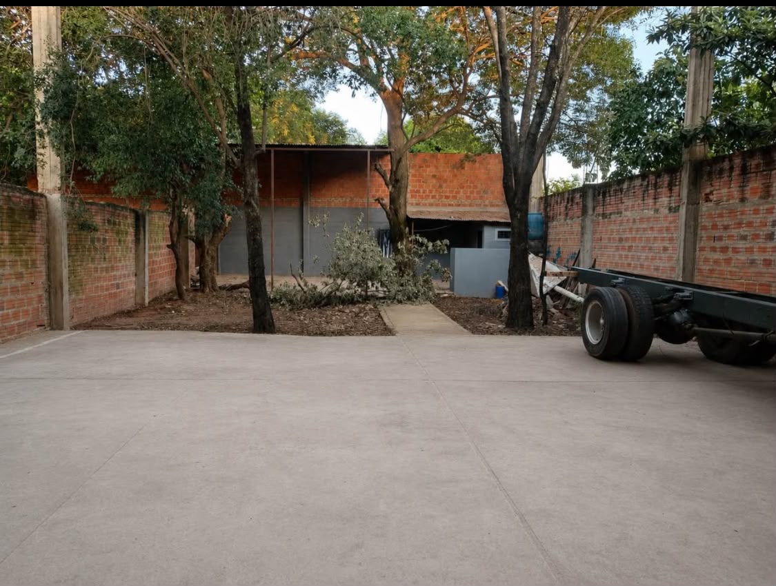 Alquilo Tinglado en Laurelty, Luque | 300 m² | Gs. 8.000.000 — foto 3