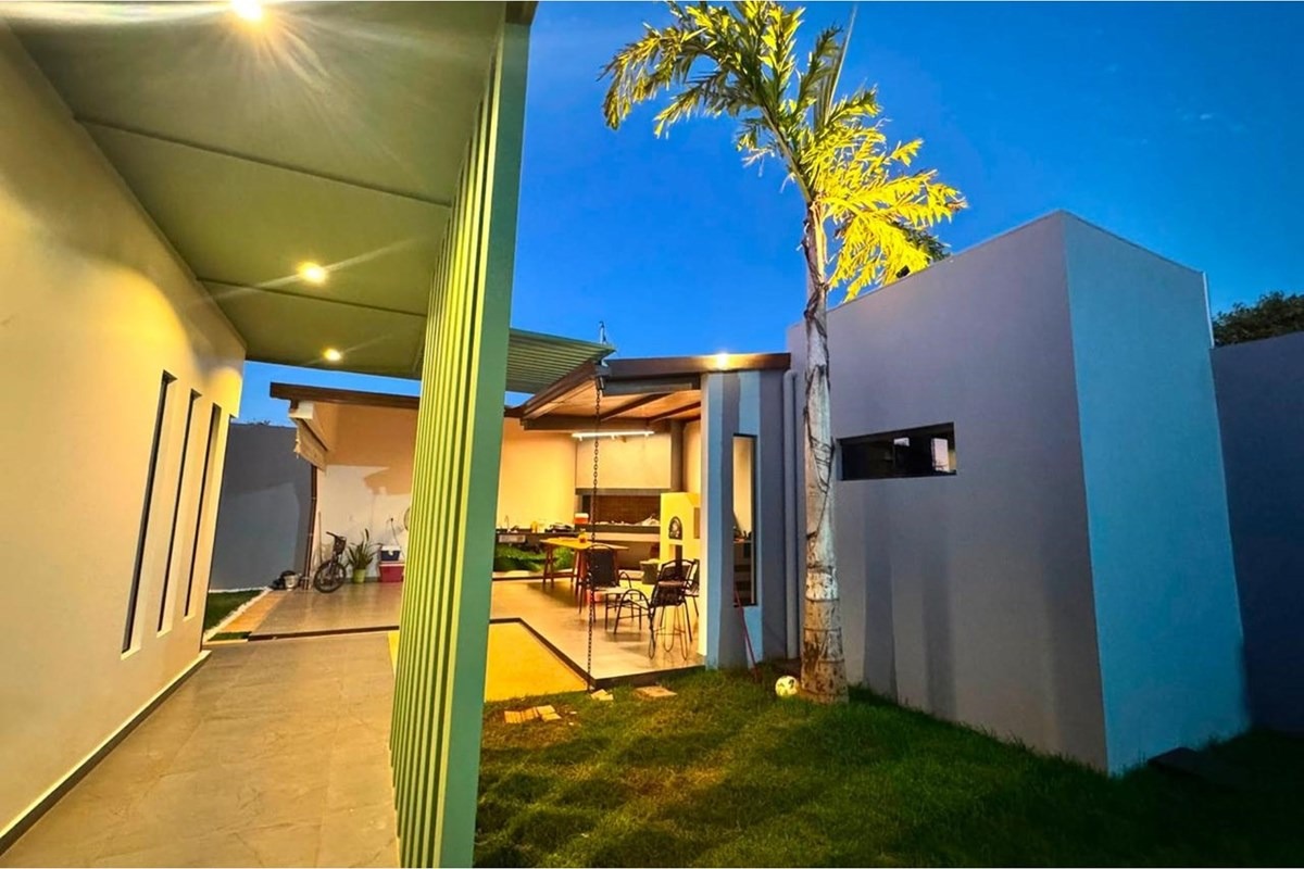 Vendo CASA en LOS ABUELOS, CIUDAD DEL ESTE, ALTO PARANÁ — foto 3