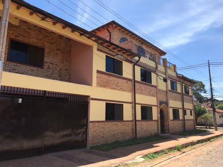 Alquilo Amplia Residencia. Villa Aurelia