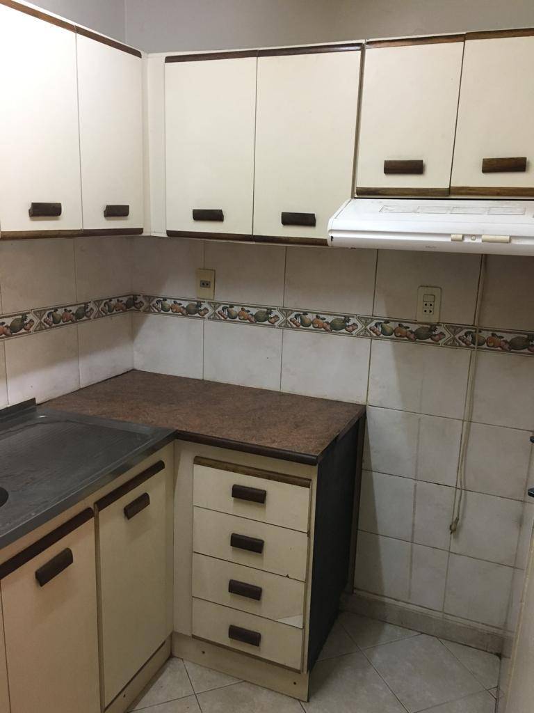VENDO DÚPLEX EN SAN LORENZO – UBICACIÓN PRIVILEGIADA — foto 3